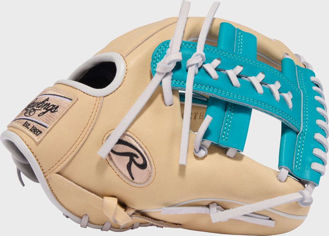 Exclusive Heart of the Hide 11.5-inch Infield Glove Right Hand Throw - Image 3