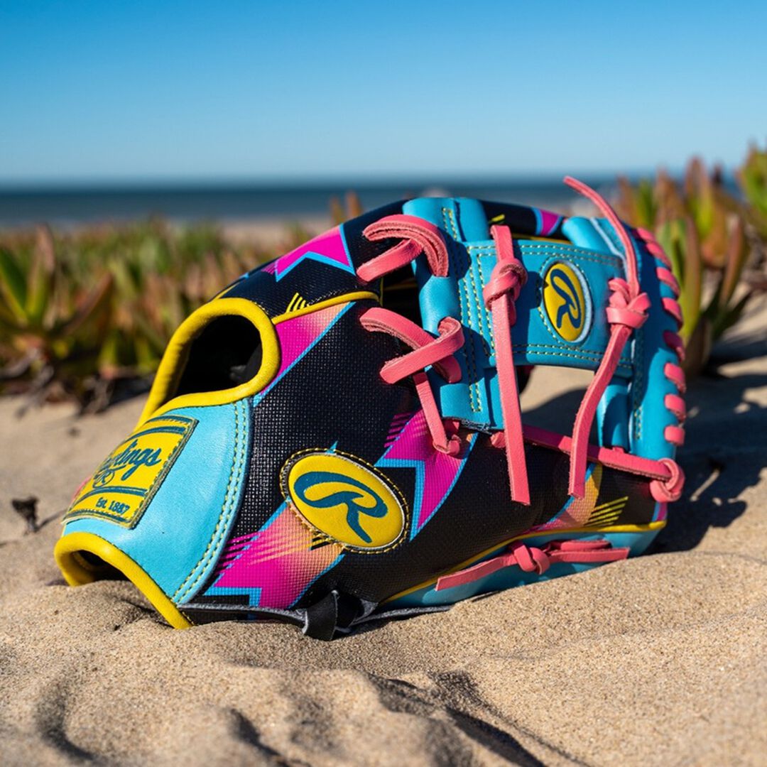 Rawlings Heart of the Hide Spring Break 11.5 Inch Infield Glove Right Hand Throw - Image 2