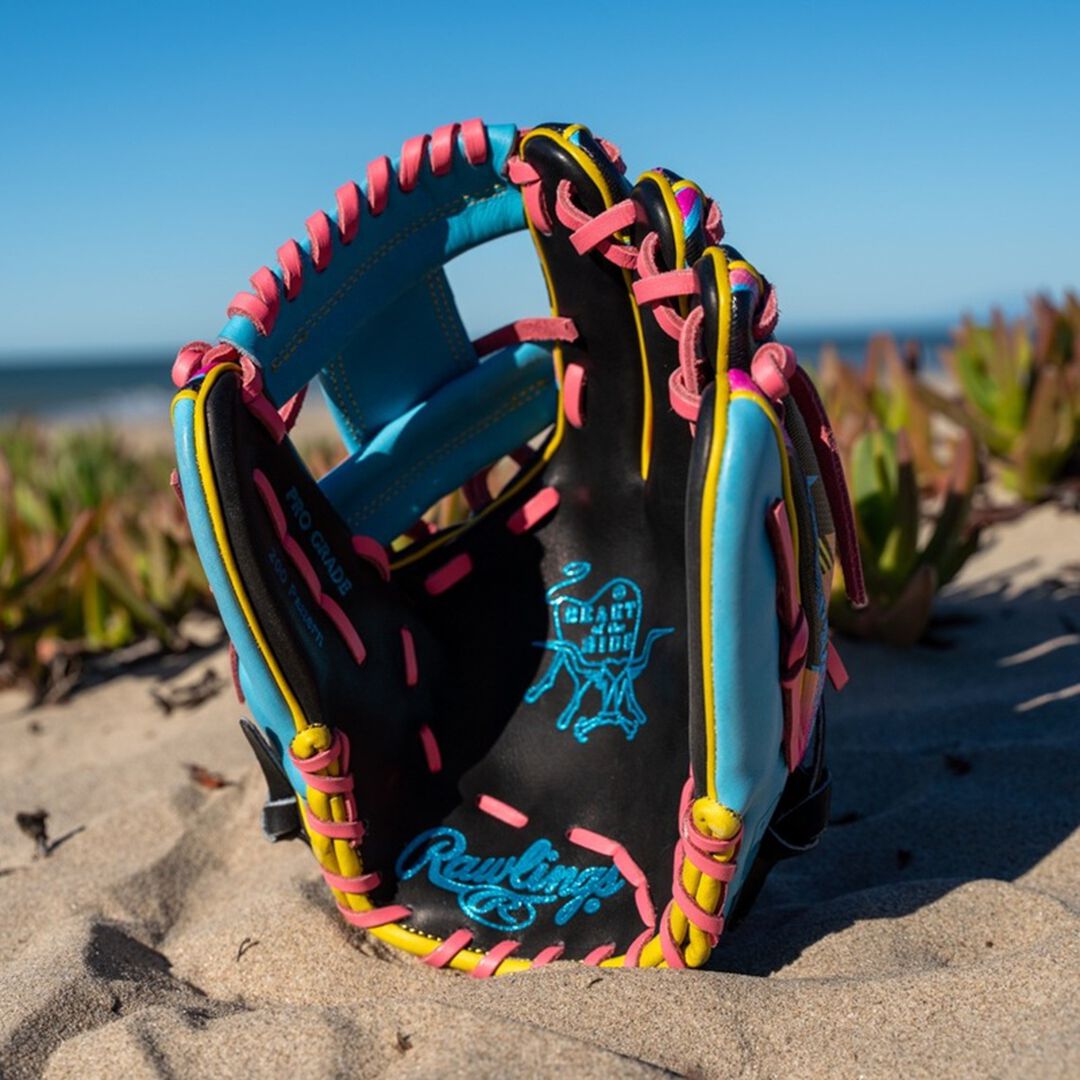 Rawlings Heart of the Hide Spring Break 11.5 Inch Infield Glove Right Hand Throw - Image 5
